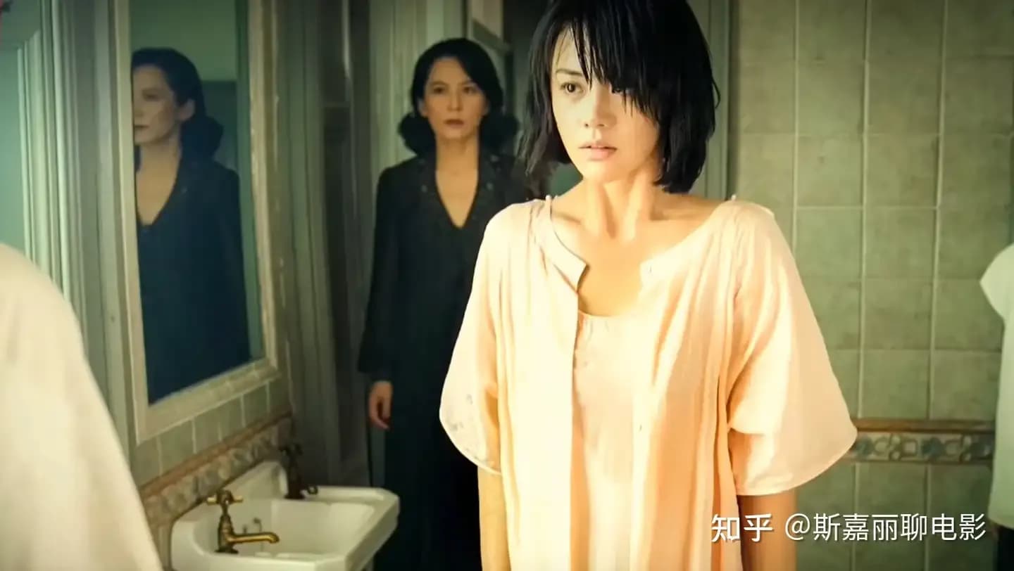 许鞍华谈《第一炉香》马思纯角色：平遥这句话对上当年宣传了吗
