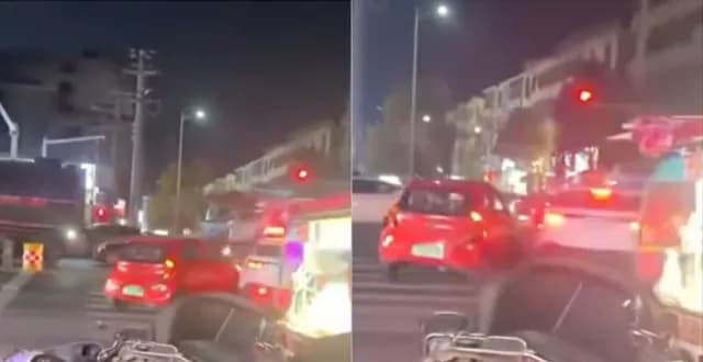 撞开路边电动车再连撞警车：宜春这辆「老头乐」和以往不同在哪
