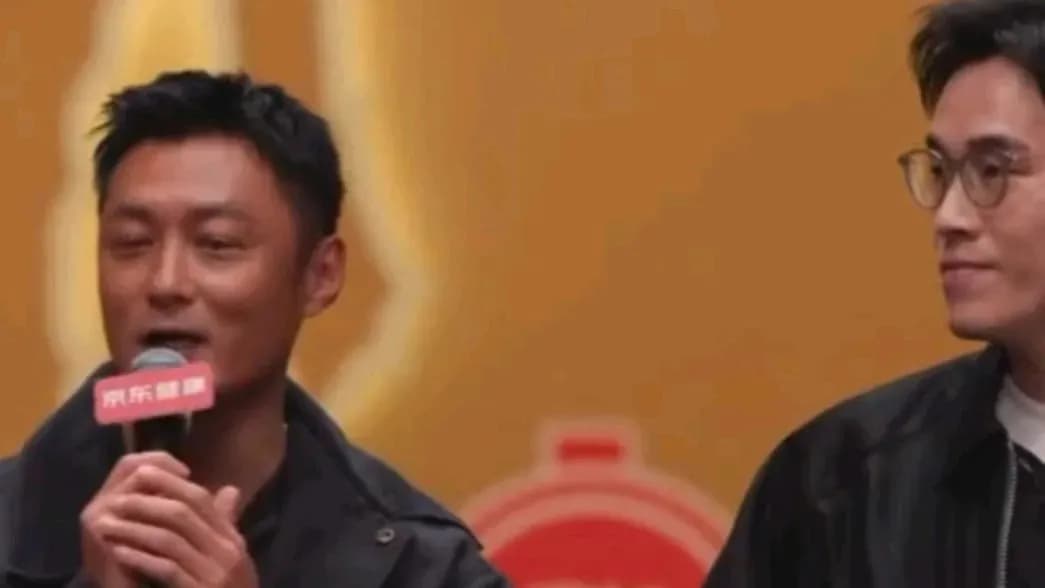 余文乐黝黑档案：披荆斩棘无滤镜惹议是不是夸张