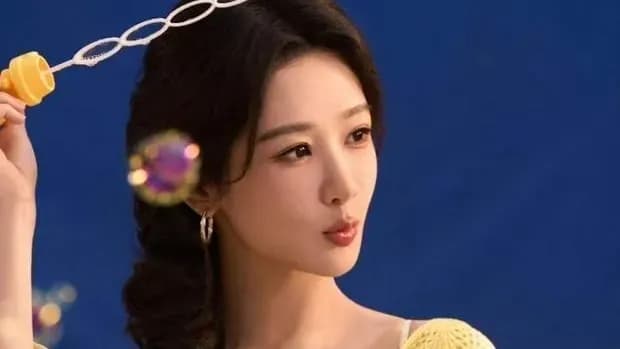 杨紫杨幂章子怡造型时间线：温柔气场优雅三条线谁更热