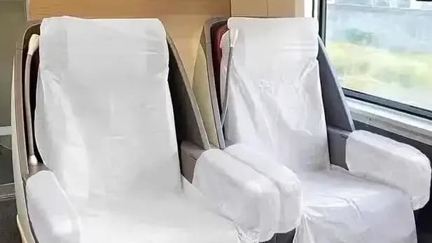 被高铁座椅吓到的乘客们:不是不讲卫生,是没人告诉他们该信谁