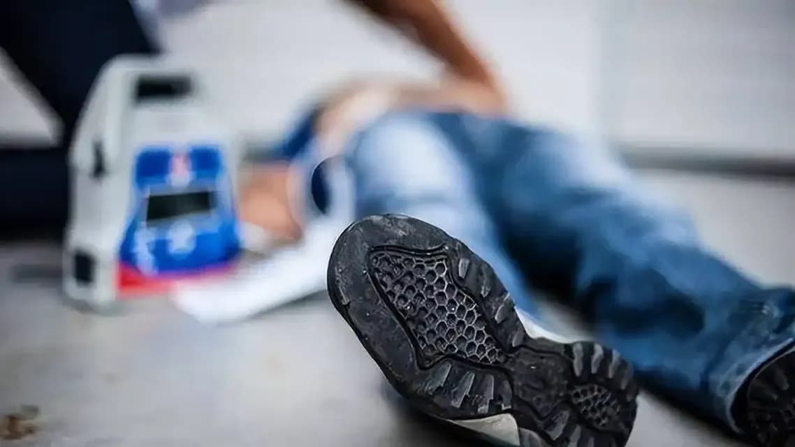 24岁女孩面试当晚猝死是真的吗:逐条求证时间线