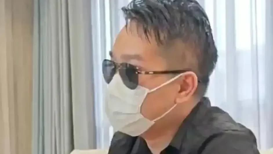 三孩非亲生案女方庭审认账:该谅解还是该追责,两派吵起来了