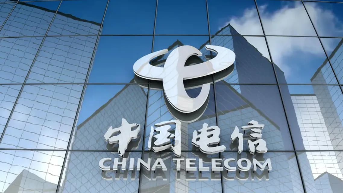中国电信回应郑季衍实名举报:旷工635天与项目核查,哪句站得住